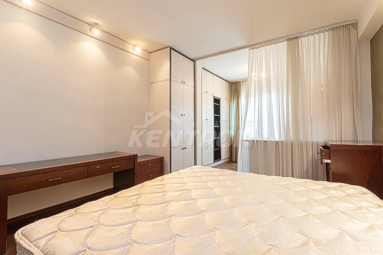 2 bedroom apartment for rent خیابان پوشکین, مرکز شهر ایروان, 158854