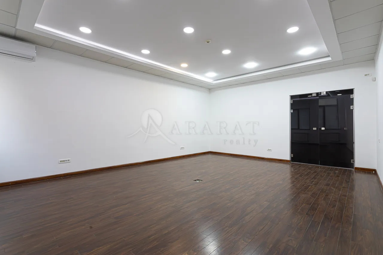 Commercial property for rent Azatutyan Ave, Arabkir Yerevan, 157758