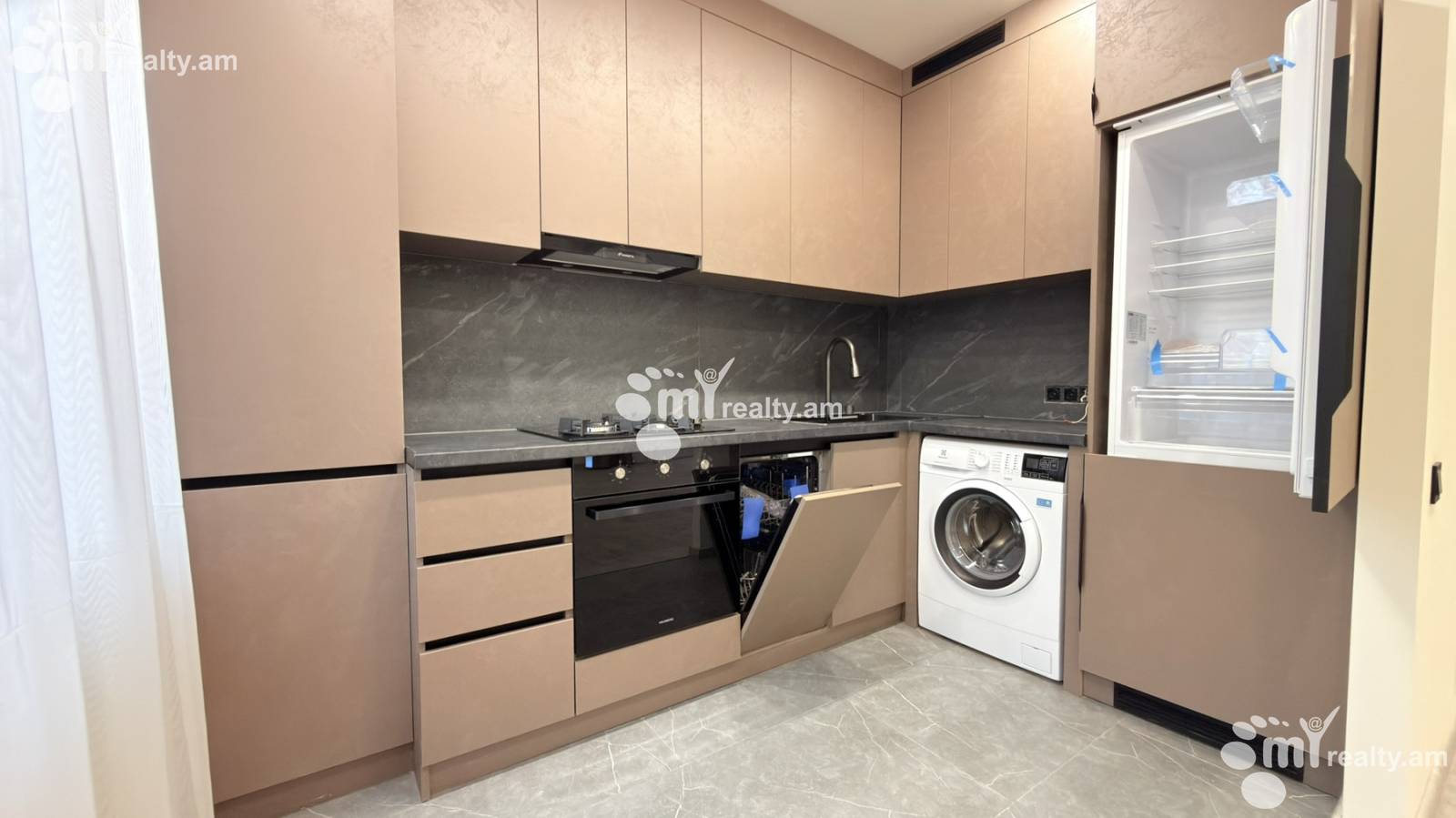 3 bedroom apartment for sale Vratsakan St, Arabkir Yerevan, 158692