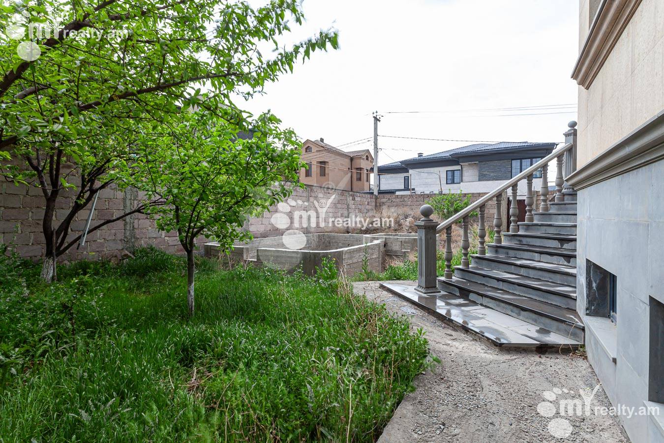 House for sale G 1 dis., Ajapnyak Yerevan, 155301