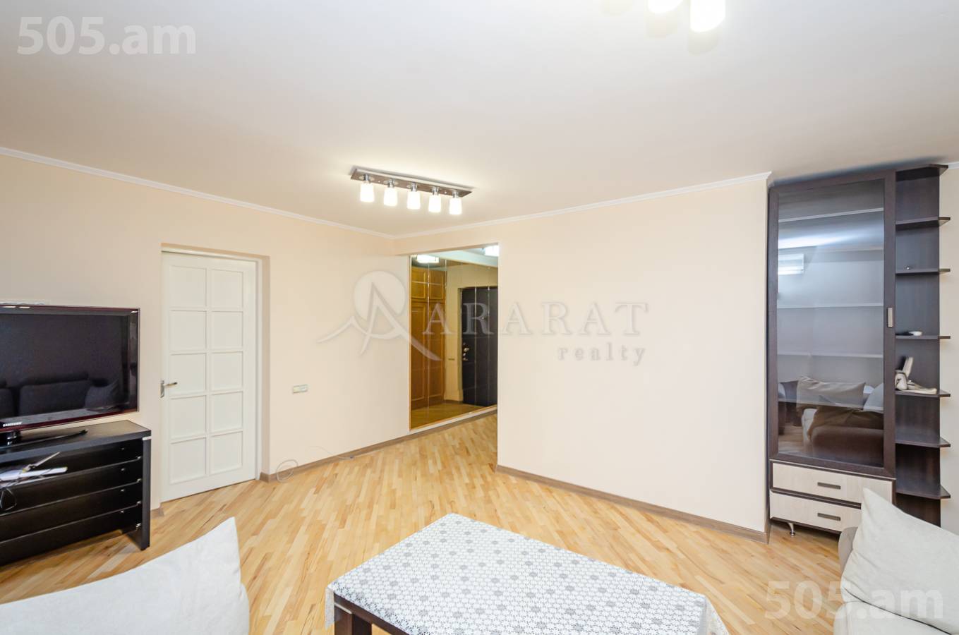 3 bedroom apartment for sale Mashtots Ave, Center Yerevan, 153106