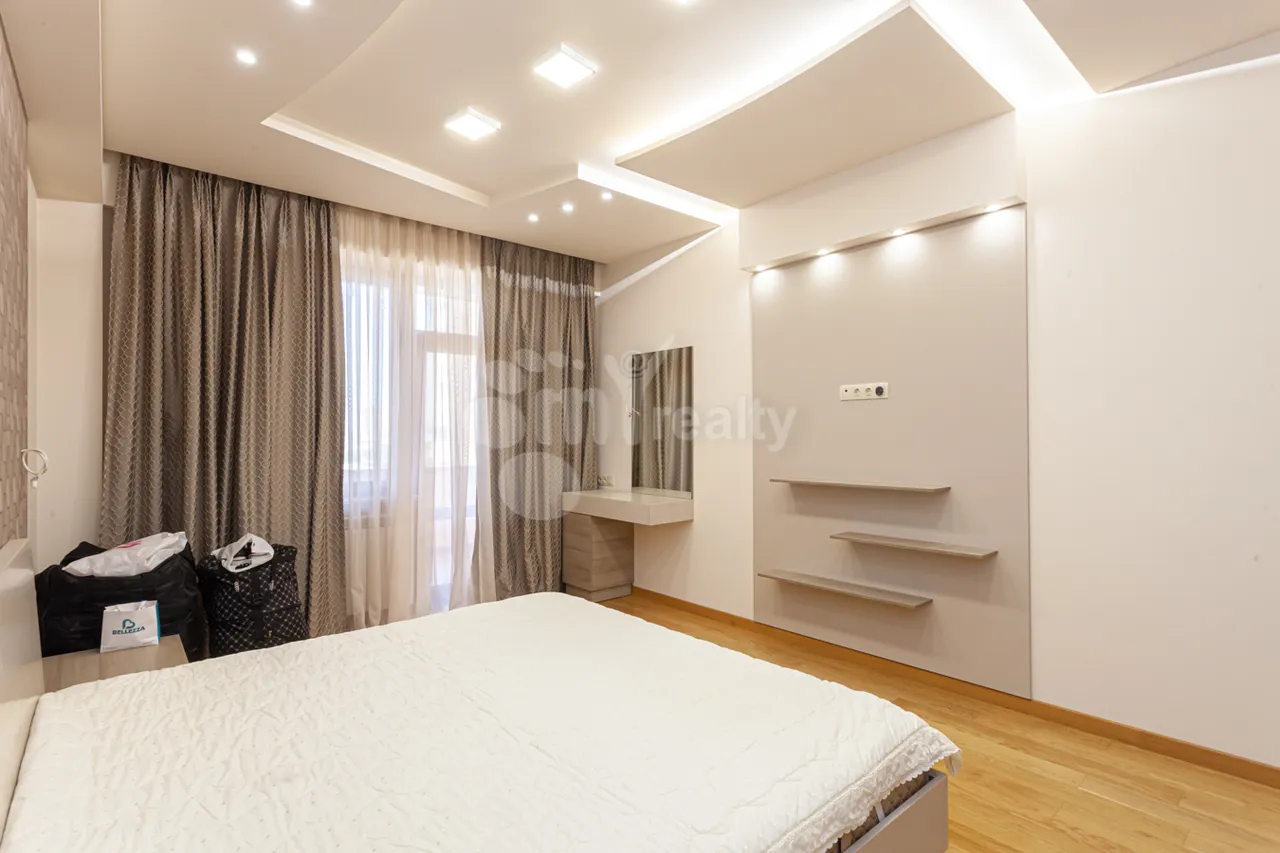 3 bedroom apartment for rent Mikoyan St, Davtashen Yerevan, 159435