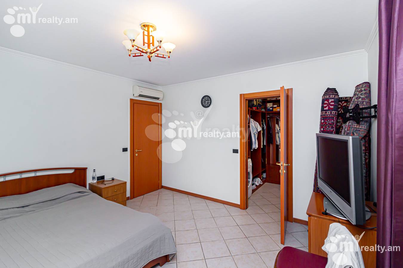 4 bedroom apartment for sale M.Khorenatsi St, Center Yerevan, 152240