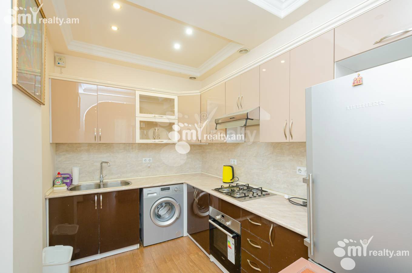 2 bedroom apartment for rent Buzand St, Center Yerevan, 150516