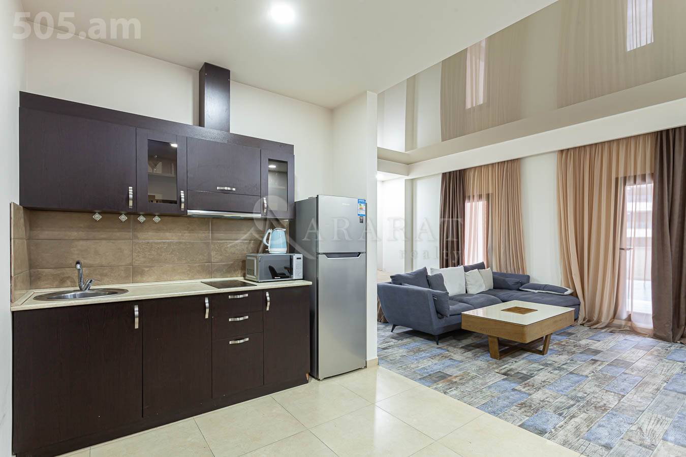 2 սենյականոց բնակարան վարձով Ամիրյան փող, Կենտրոն Երևան, 154262
