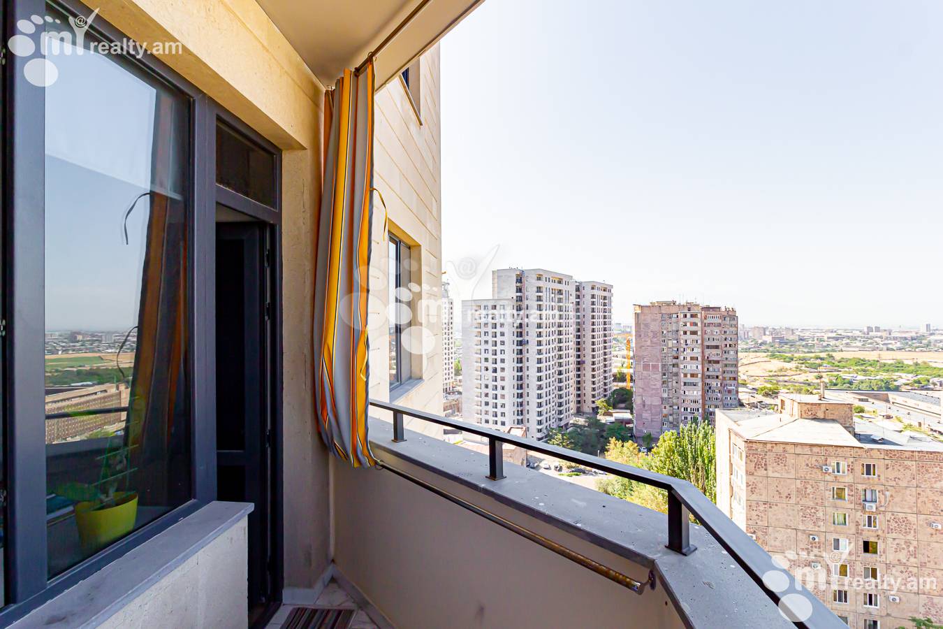 1 bedroom apartment for sale خیابان آرگیشتی, مرکز شهر ایروان, 152679