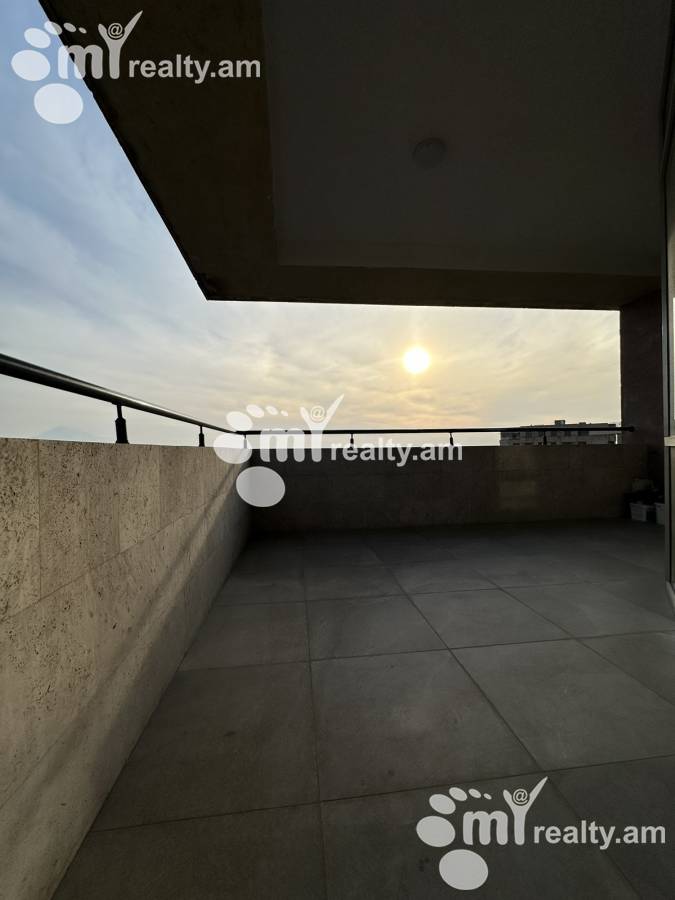 4 bedroom apartment for sale خیابان ن. زاریان, عربگیر ایروان, 156516
