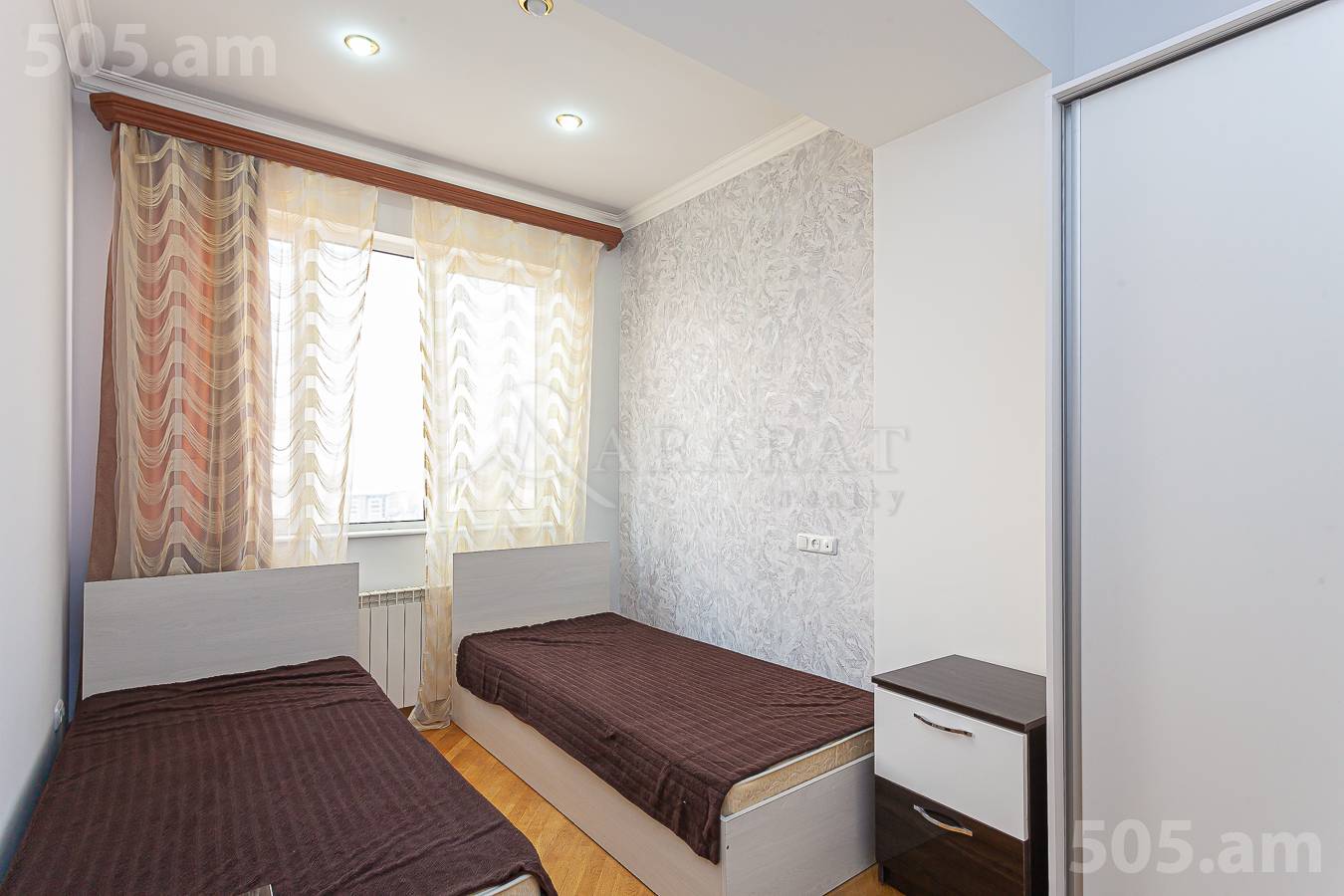 Купить 3 комнатную квартиру Барбюс ул, Арабкир Ереван, 148719