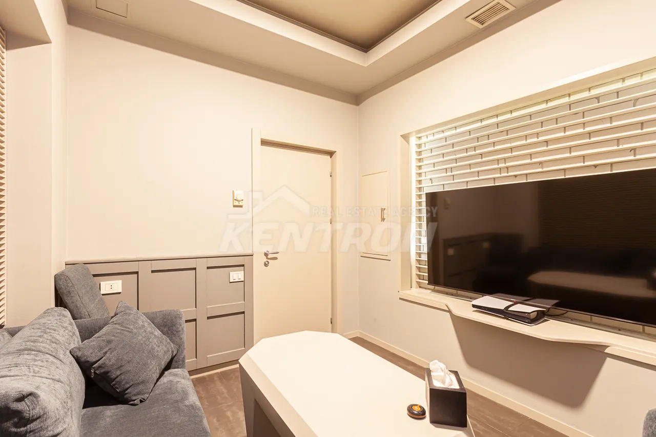 Commercial property for sale Charents St, Center Yerevan, 157293