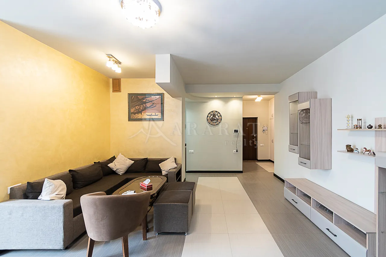 3 bedroom apartment for rent Armenak Armenakyan St, Norque Marache Yerevan, 159456