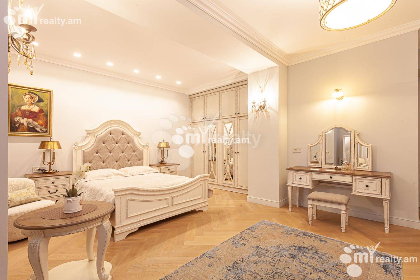 3 սենյականոց բնակարան վարձով Սարյան փող, Կենտրոն Երևան, 155319