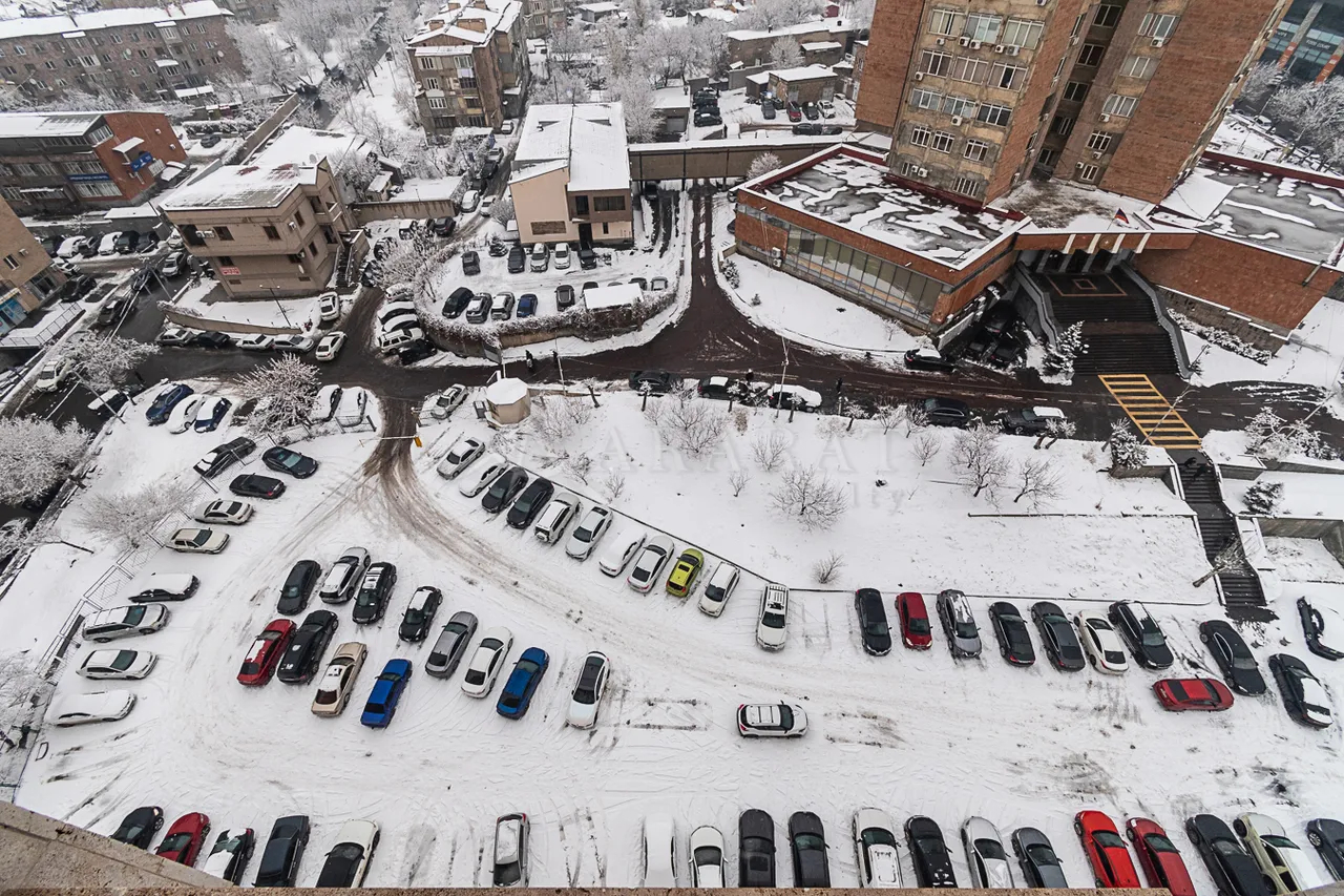 2 սենյականոց բնակարան  Աբելյան փող, Աջափնյակ Երևան, 158806