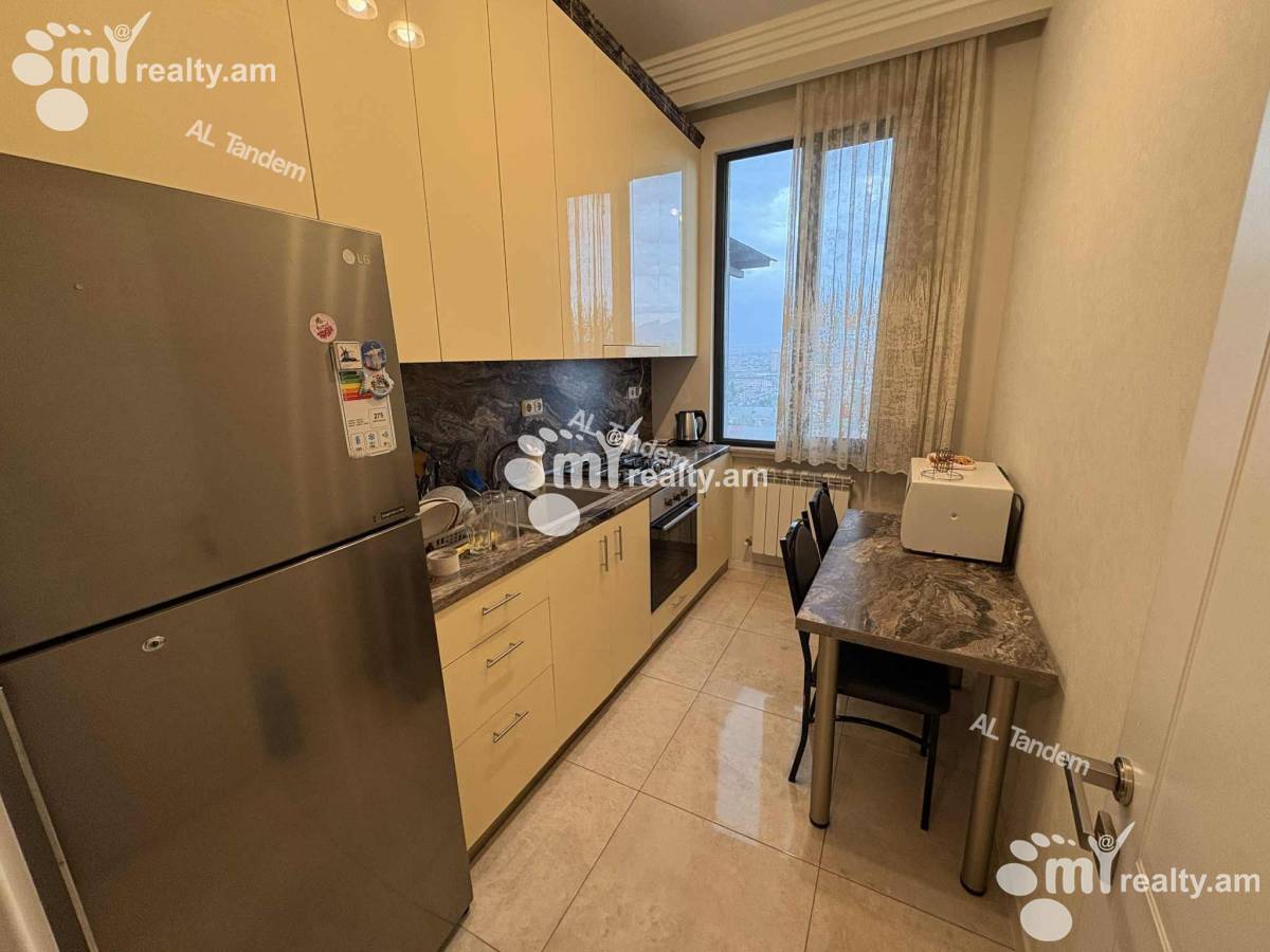 3 սենյականոց բնակարան վարձով Վ.Վաղարշյան փող, Արաբկիր Երևան, 155991