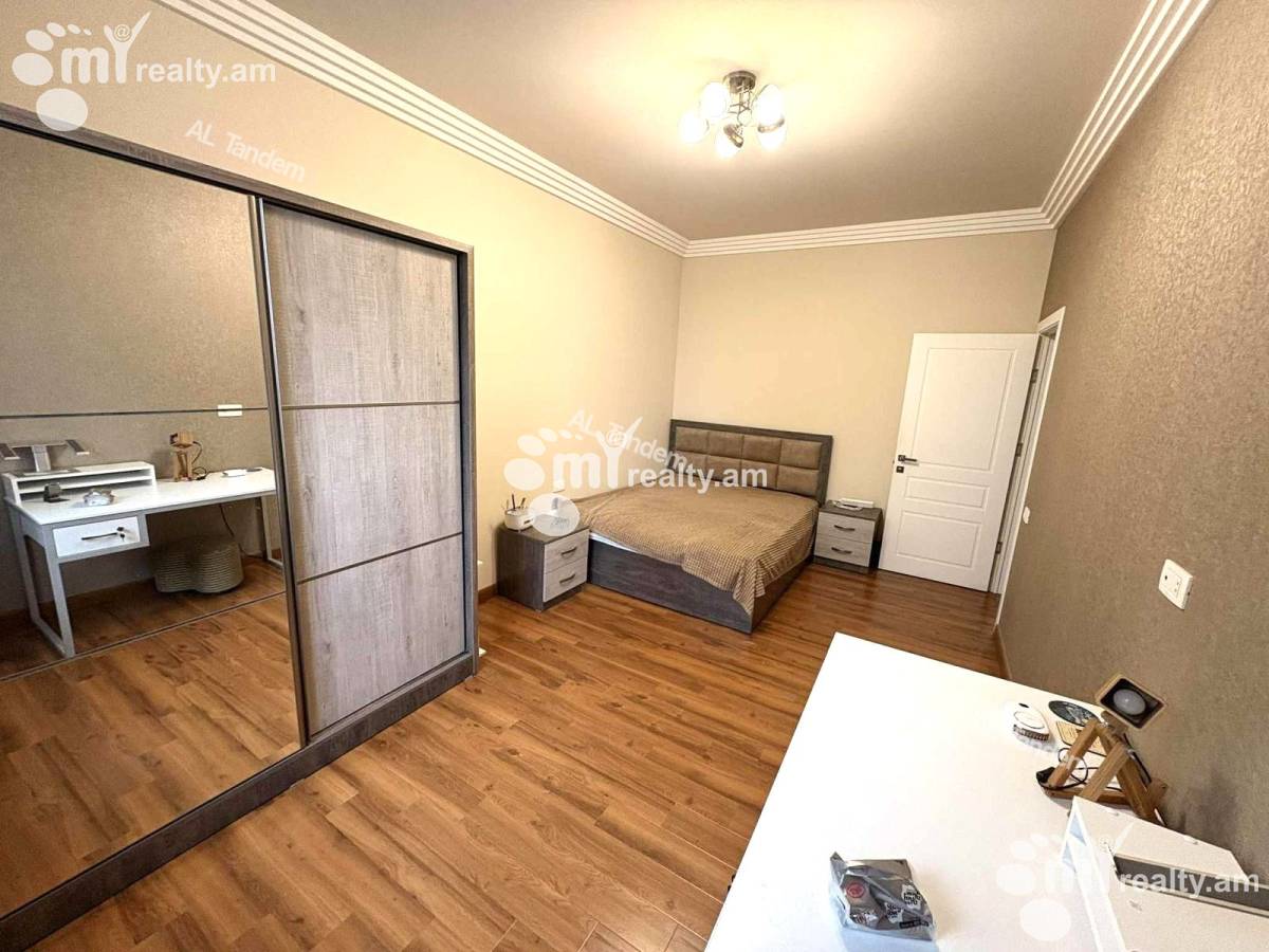 3 սենյականոց բնակարան վարձով Վ.Վաղարշյան փող, Արաբկիր Երևան, 155991