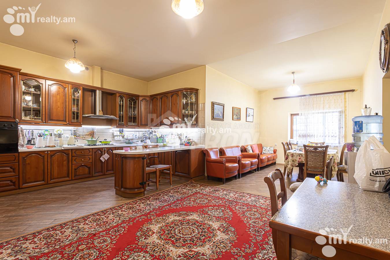 House for sale Tzarav Aghbyur St, Quanaquère-Zeytoun Yerevan, 156718
