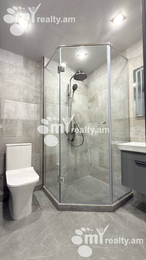 3 bedroom apartment for sale Vratsakan St, Arabkir Yerevan, 159304
