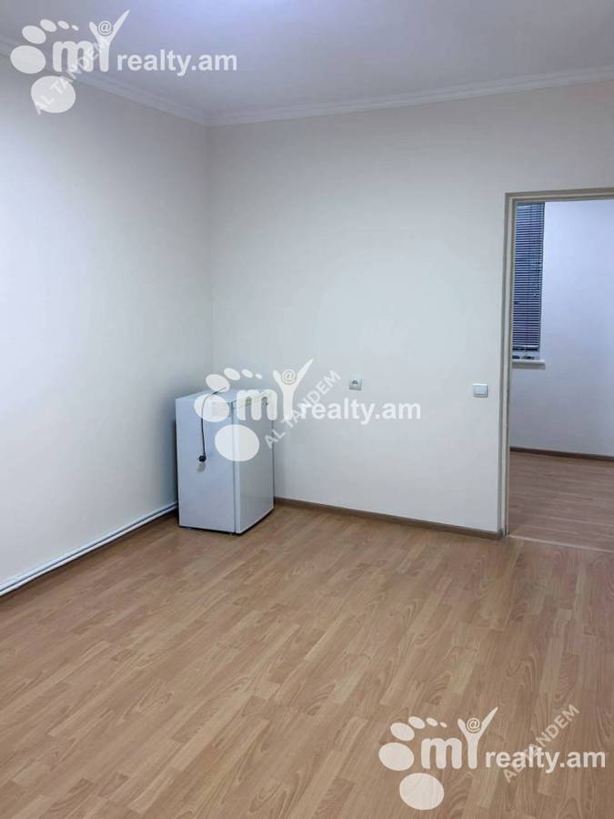 Commercial property for rent Saryan St, Center Yerevan, 160184