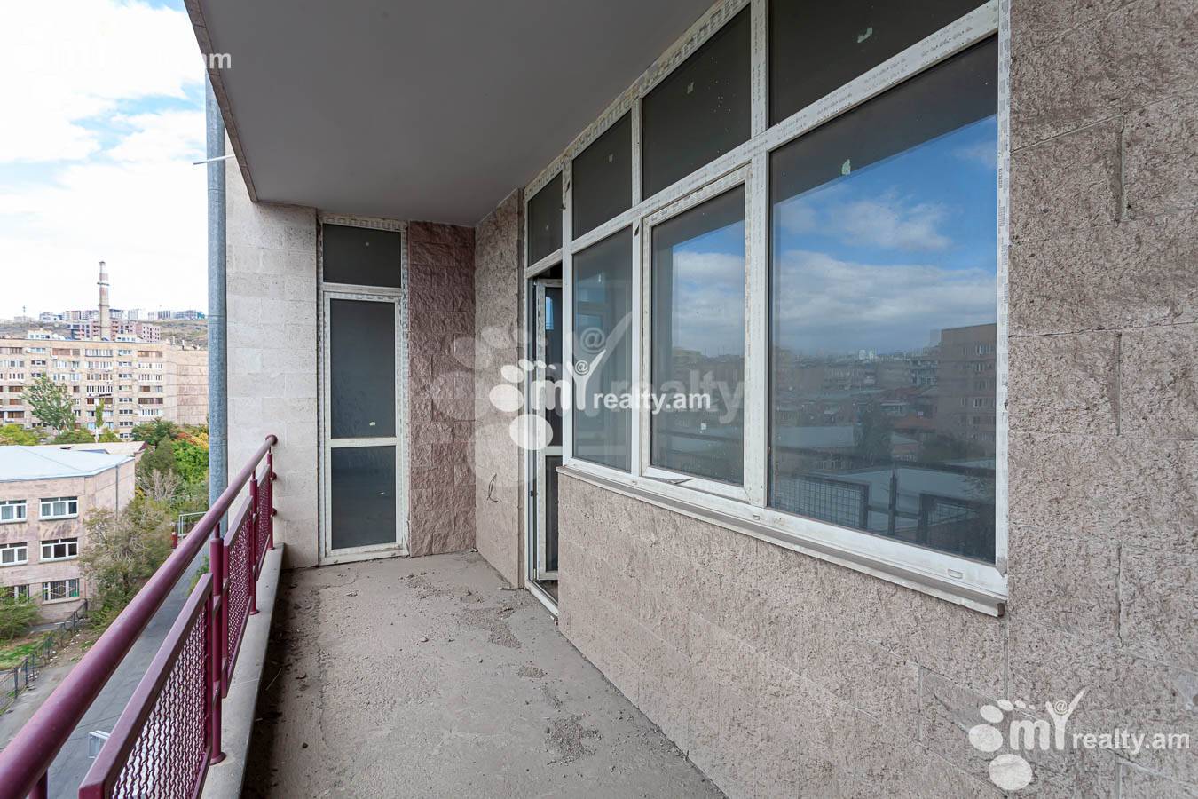 3 սենյականոց բնակարան  Ռոստոմի փող, Կենտրոն Երևան, 154167