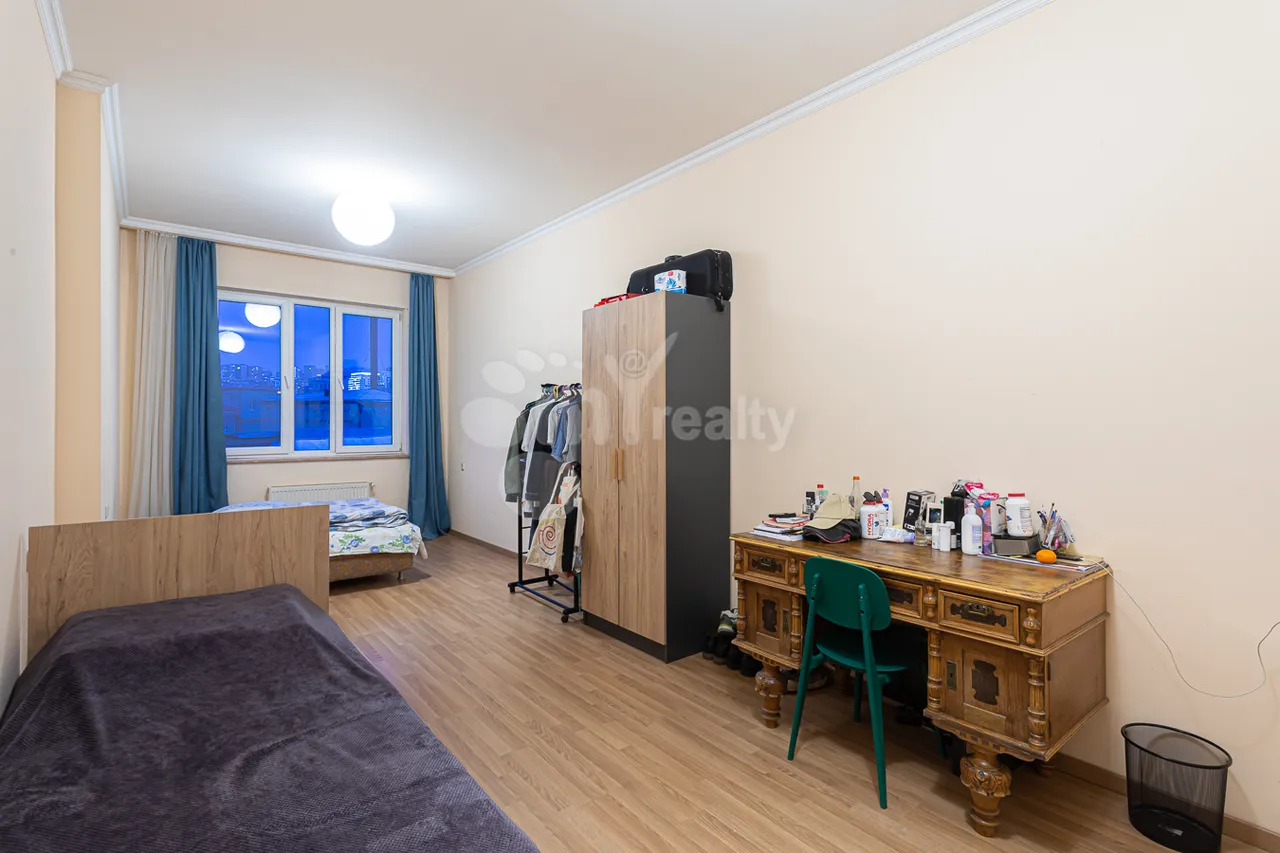 3 bedroom apartment for sale Teryan St, Center Yerevan, 159608