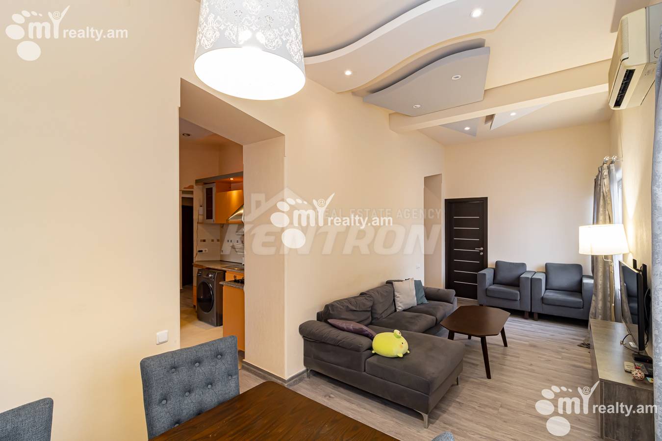 3 bedroom apartment for sale Mashtots Ave, Center Yerevan, 147810