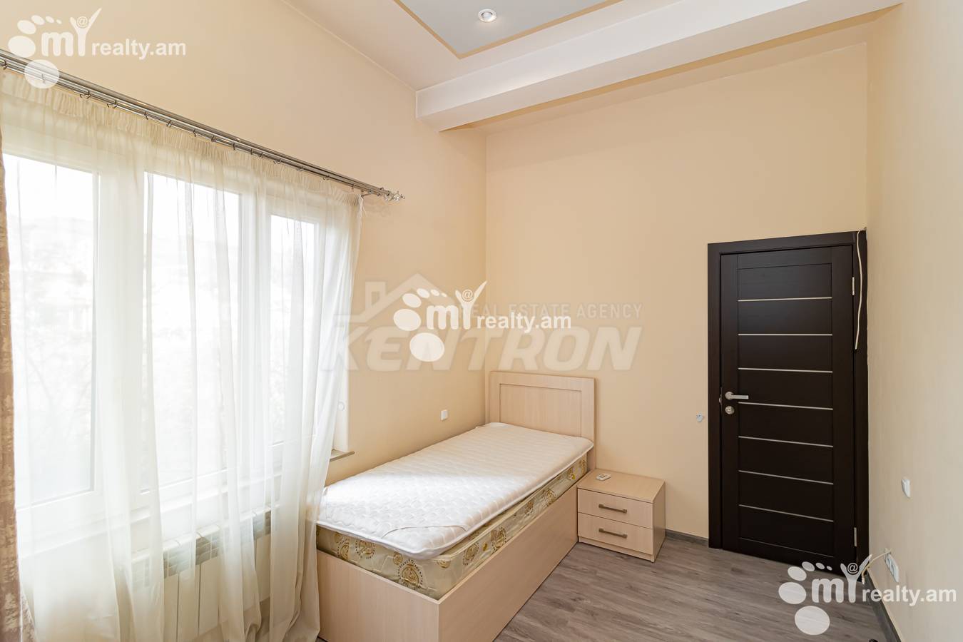 3 bedroom apartment for sale Mashtots Ave, Center Yerevan, 147810