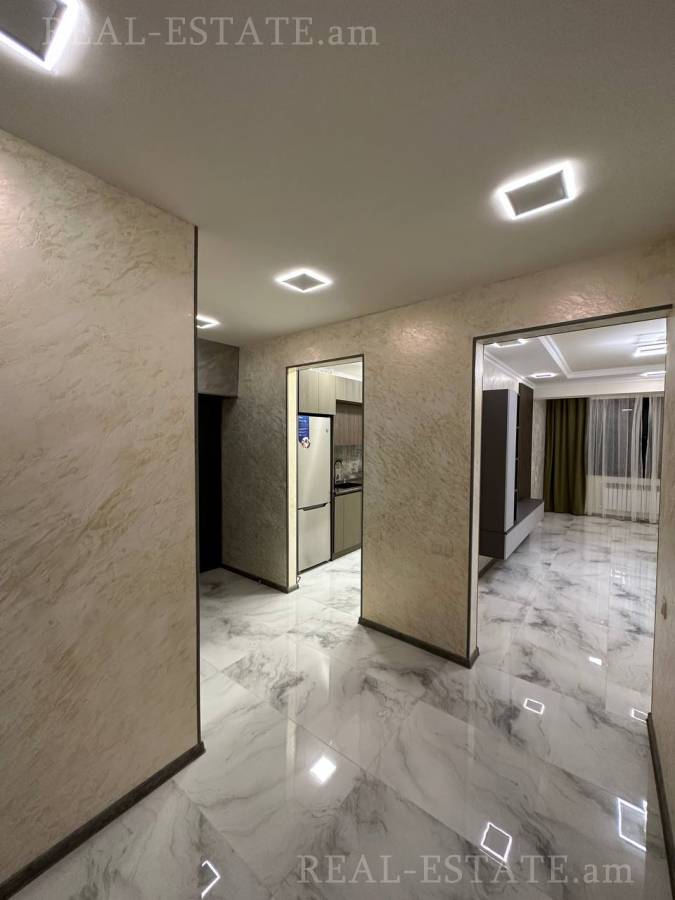 Купить 3 комнатную квартиру В.Вагаршян ул, Арабкир Ереван, 134629