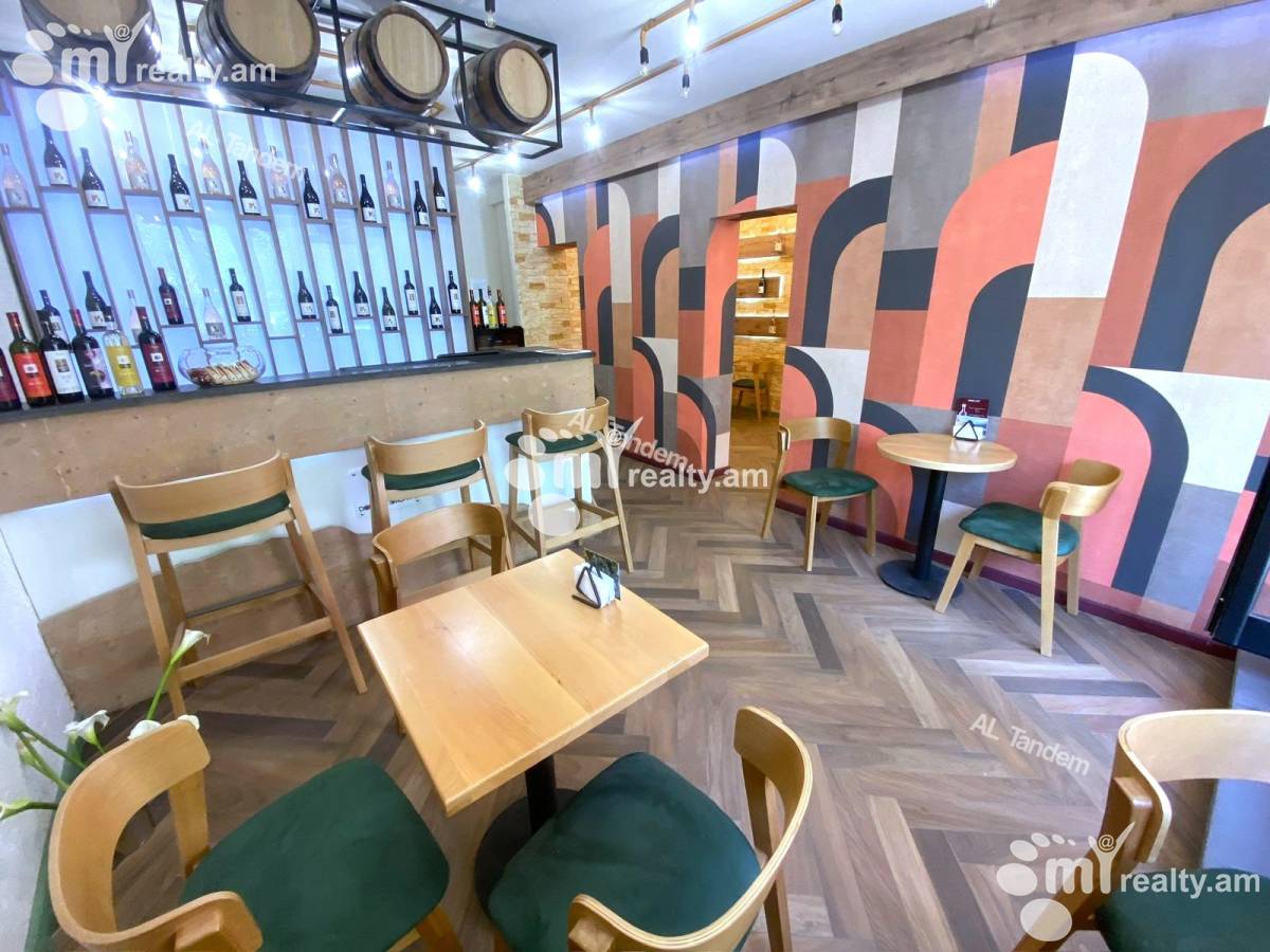 Купить коммерческoе помещение Сарян ул, Центр Ереван, 154287
