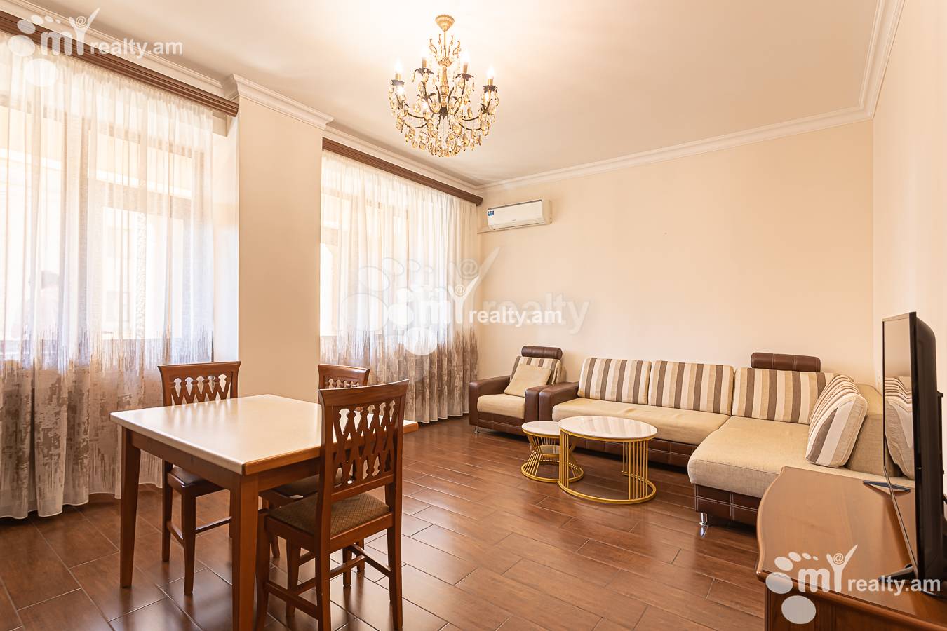 3 bedroom apartment for rent Amiryan St, Center Yerevan, 156928