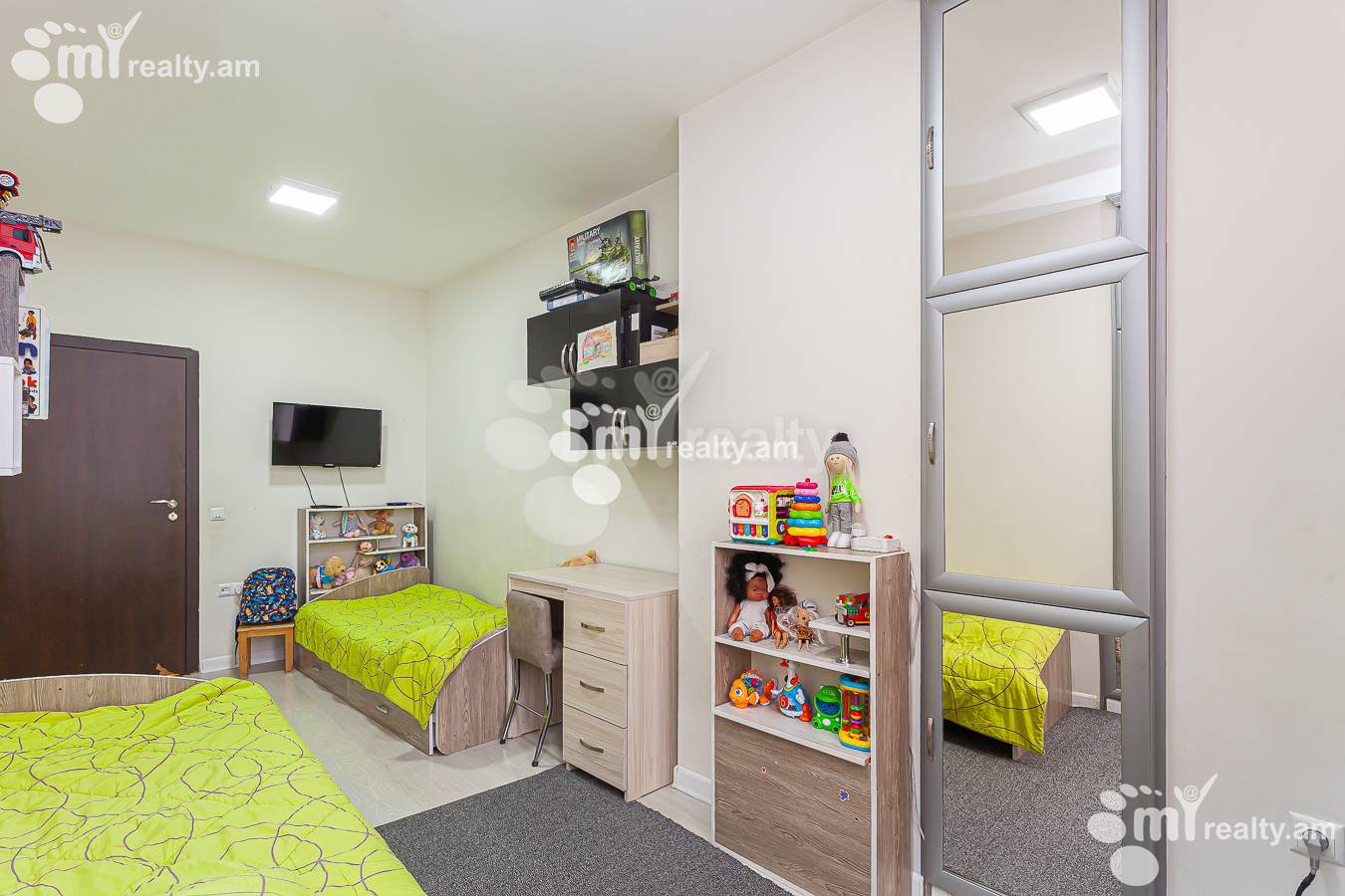 3 bedroom apartment for sale Griboedov St, Arabkir Yerevan, 146038