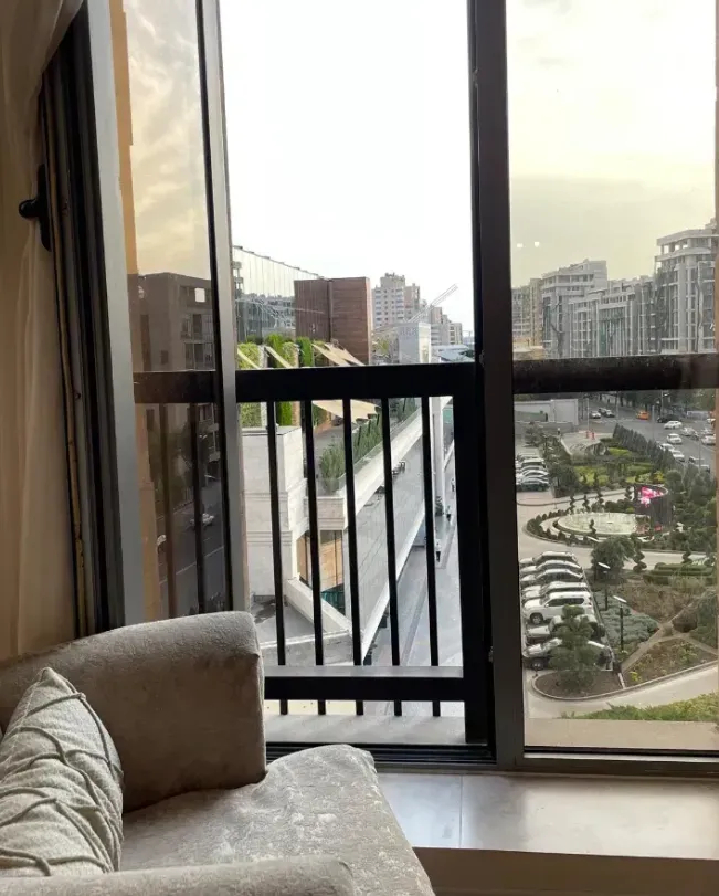 3 bedroom apartment for rent Paronyan St, Center Yerevan, 161477