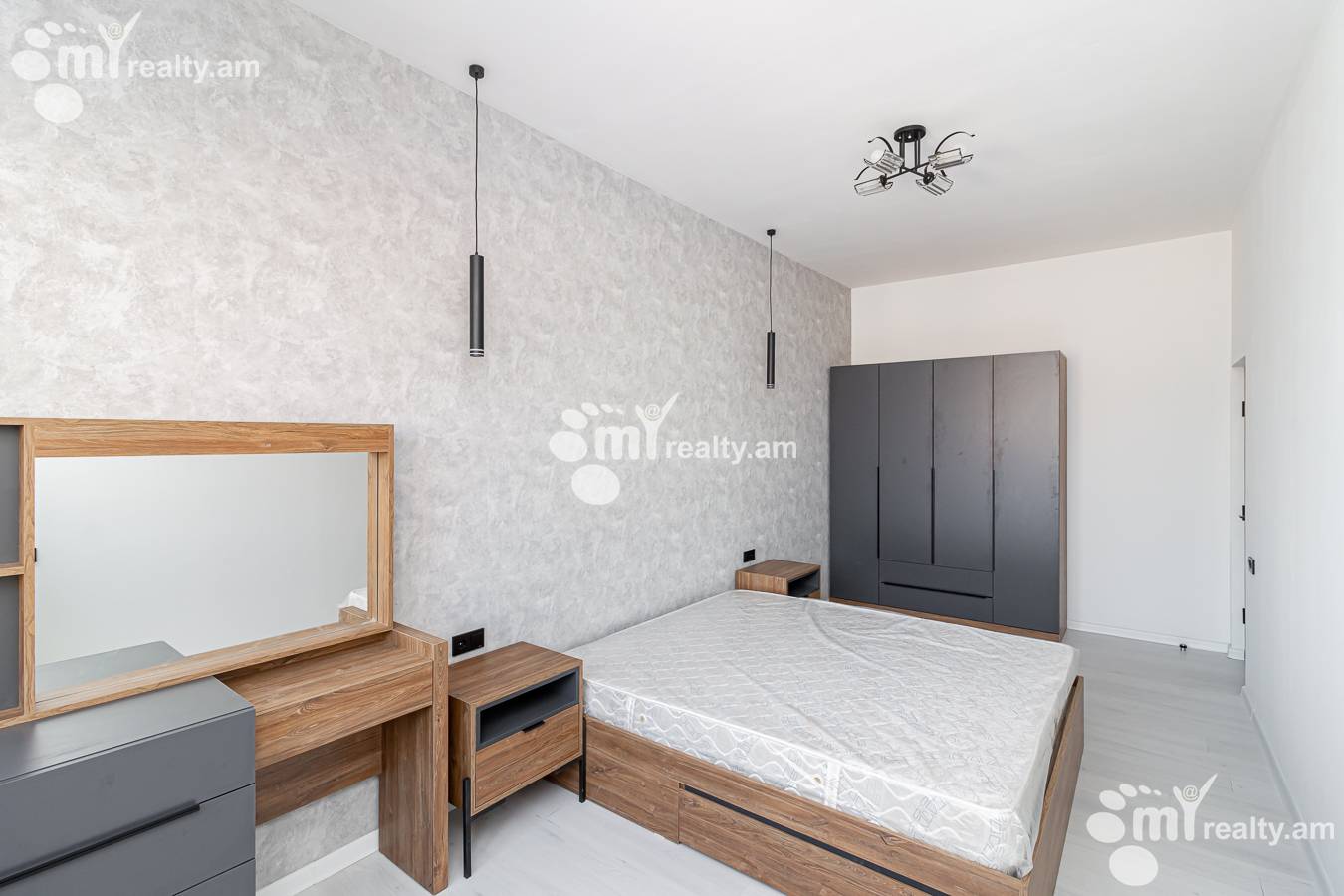 2 bedroom apartment for sale خیابان رُستُم, مرکز شهر ایروان, 143738