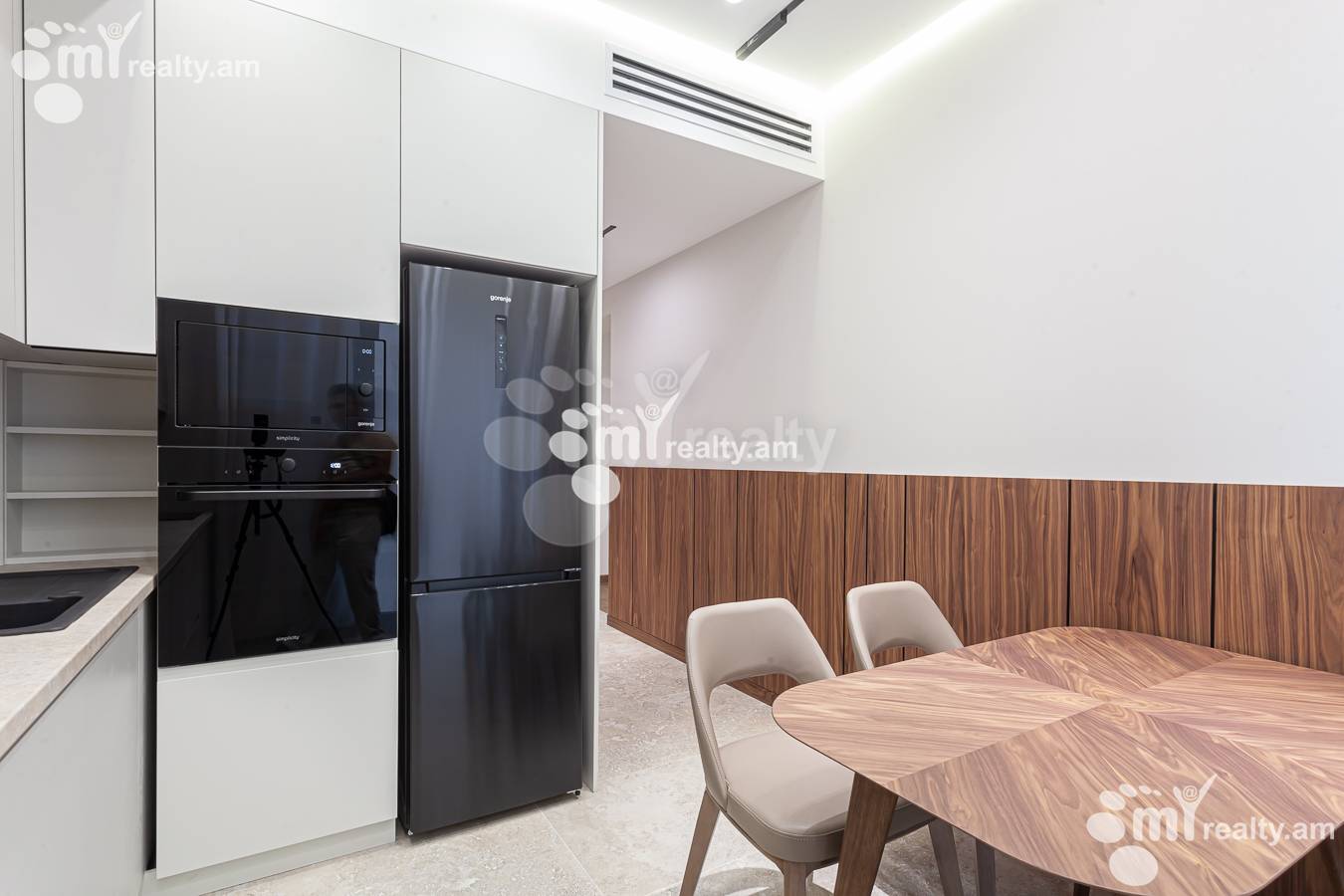 3 bedroom apartment for sale Teryan St, Center Yerevan, 155484