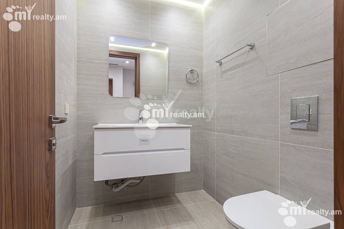 3 bedroom apartment for sale Teryan St, Center Yerevan, 155484