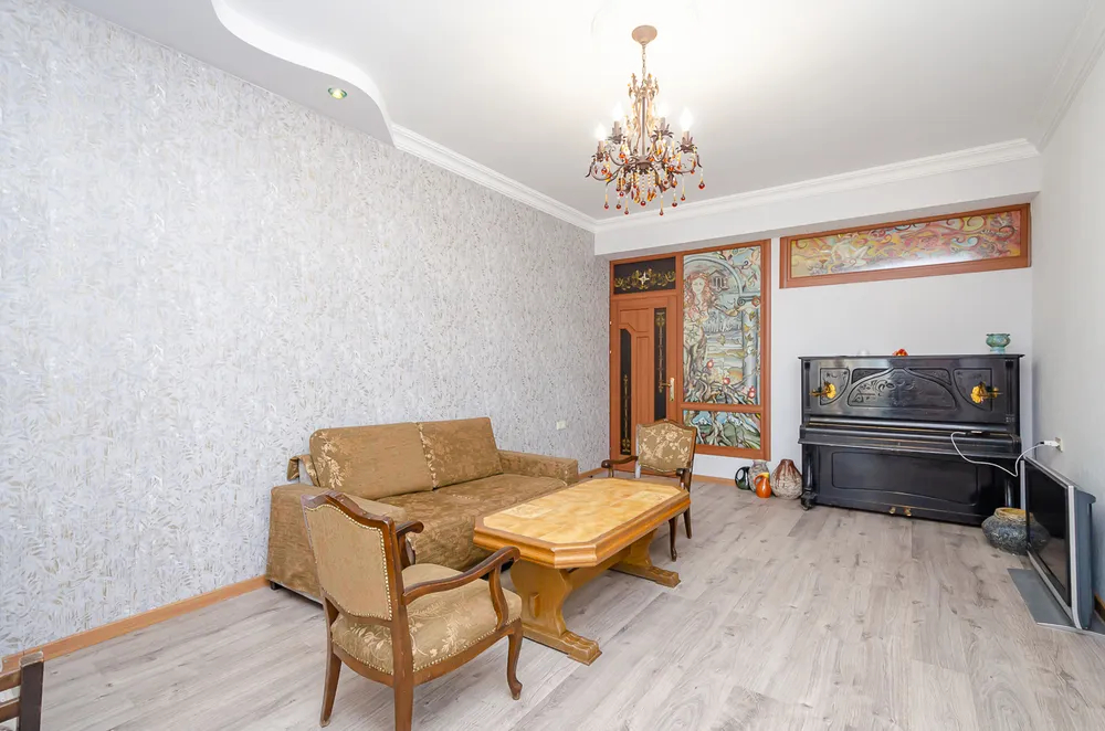 norakaruyc-bnakaran/3-senyakanoc/Antarayin%2C+G.Emin+St%2C/Center/Yerevan