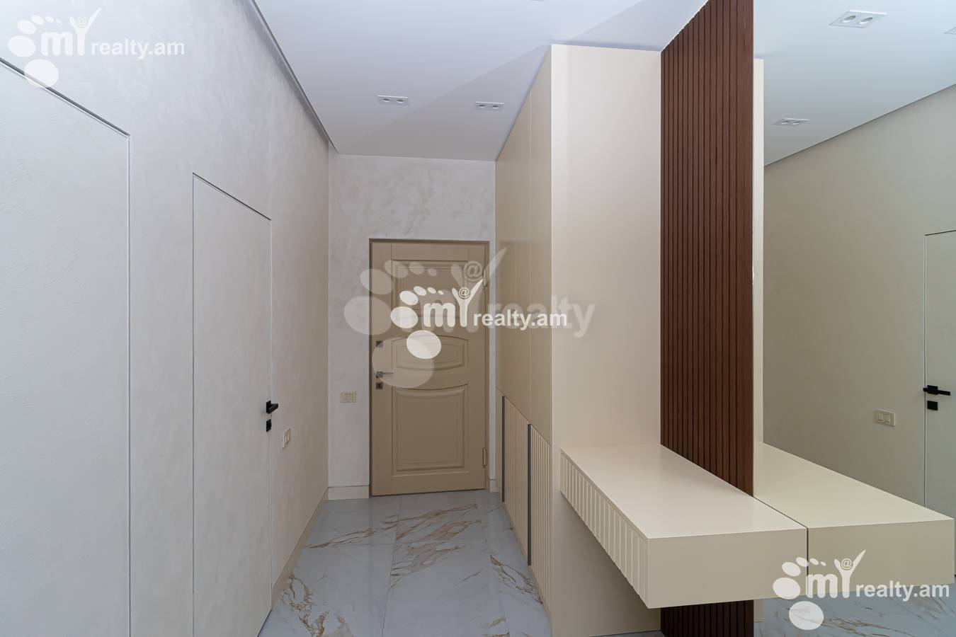 3 սենյականոց բնակարան  Բուզանդի փող, Կենտրոն Երևան, 154552