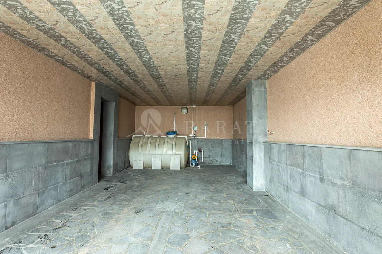 House for sale Tsarav Aghbyur St, Avan Yerevan, 159131