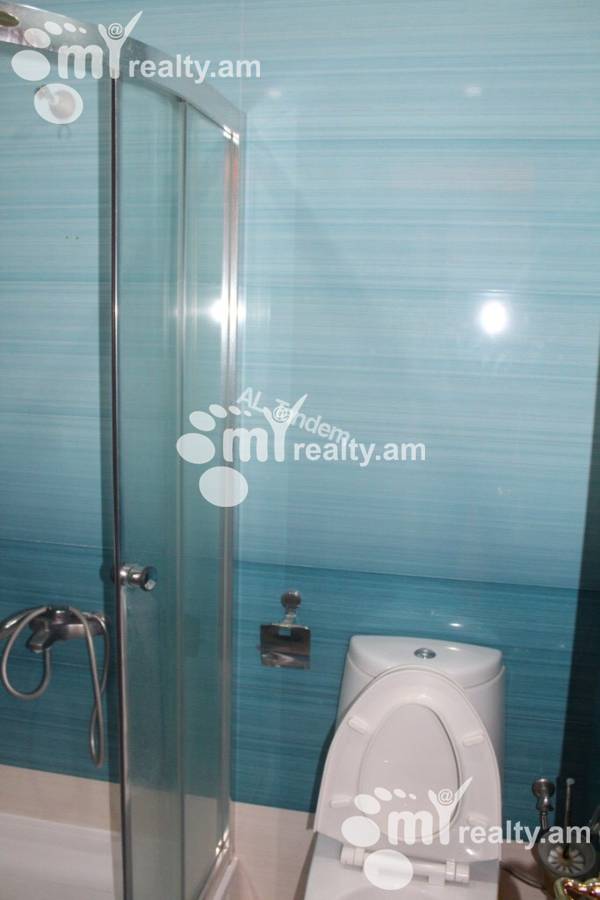 4 bedroom apartment for sale Rostom St, Center Yerevan, 148275