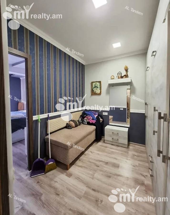 4 սենյականոց բնակարան  Կուրղինյան փող., Մալաթիա-Սեբաստիա Երևան, 124436