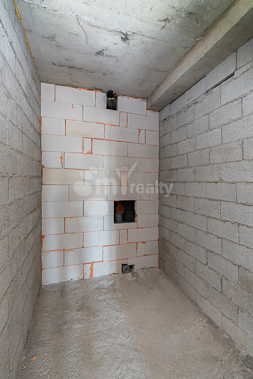 3 սենյականոց բնակարան  Արշակունյաց պող, Կենտրոն Երևան, 161689