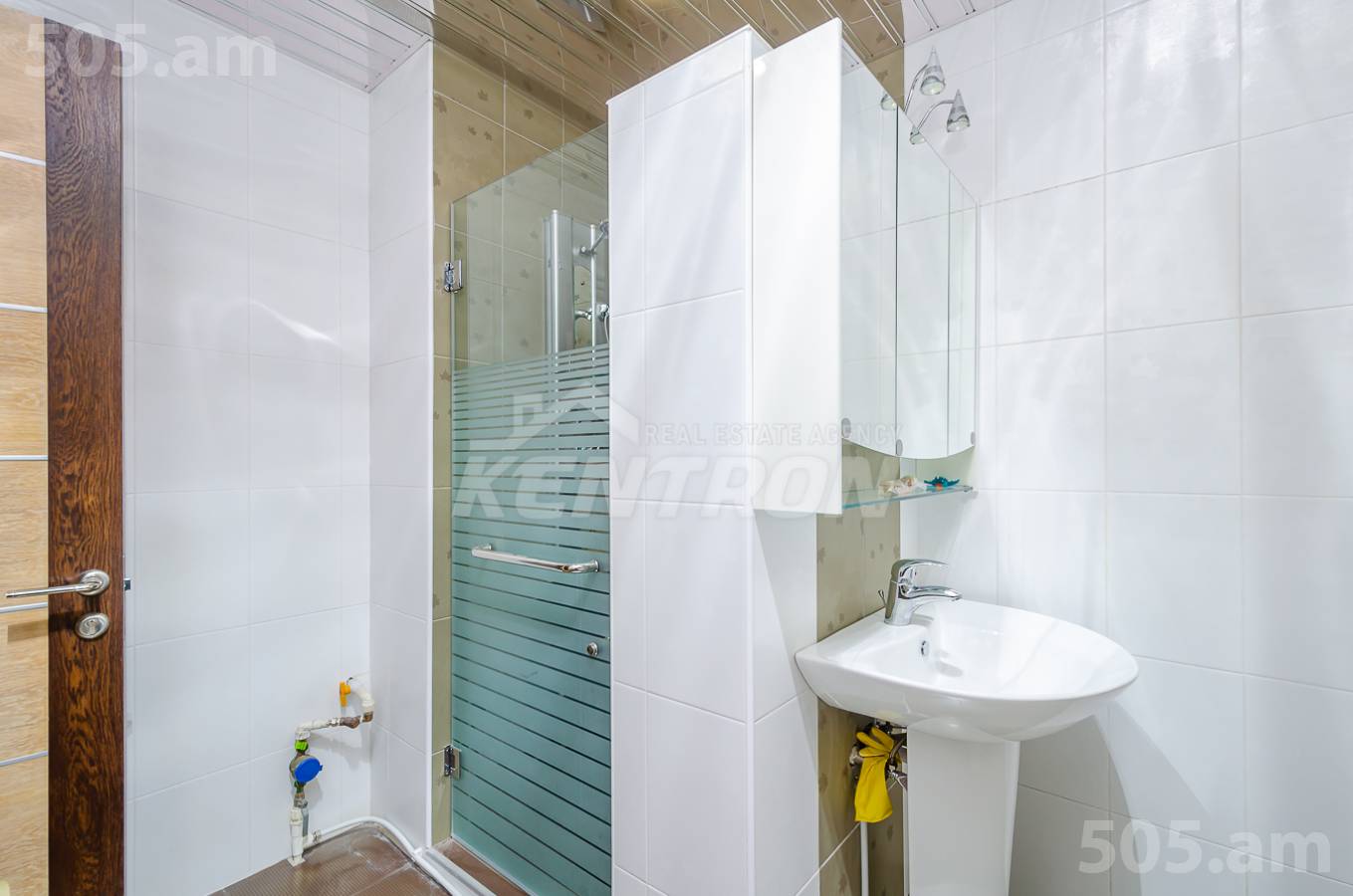 4 սենյականոց բնակարան  Կոմիտասի պող, Արաբկիր Երևան, 153116