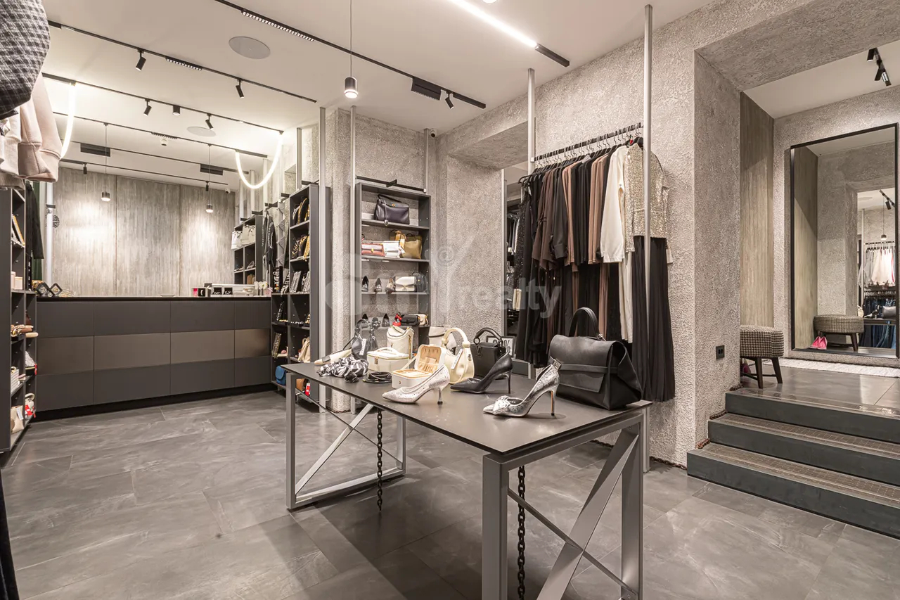 Commercial for sale خیابان پوشکین, مرکز شهر ایروان, 158222