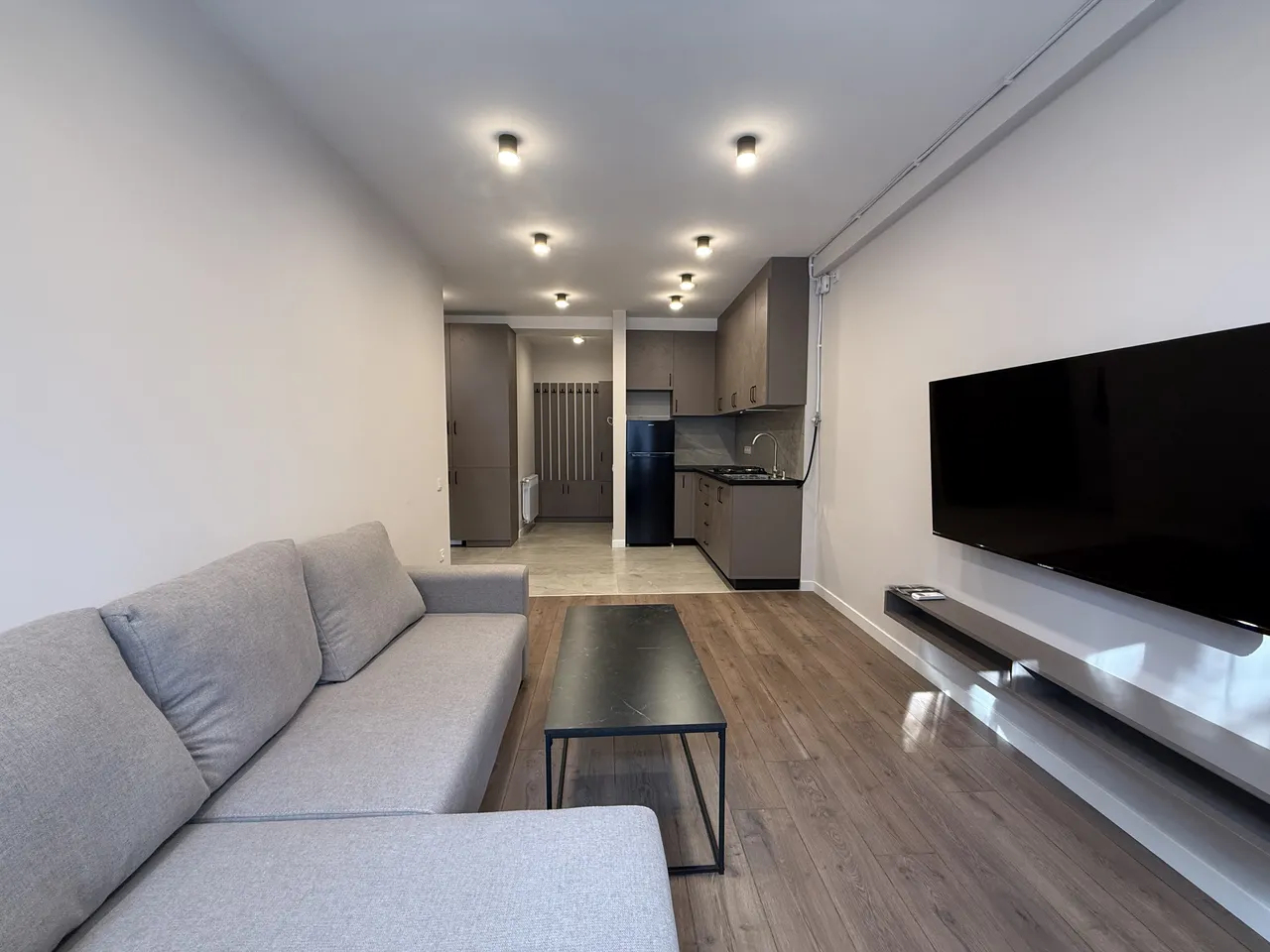 2 սենյականոց բնակարան  Խորենացու փող, Կենտրոն Երևան, 158892