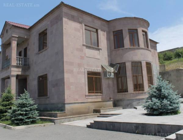 arandznatun-vardzakalutyun-Yerevan-Nor-Norq