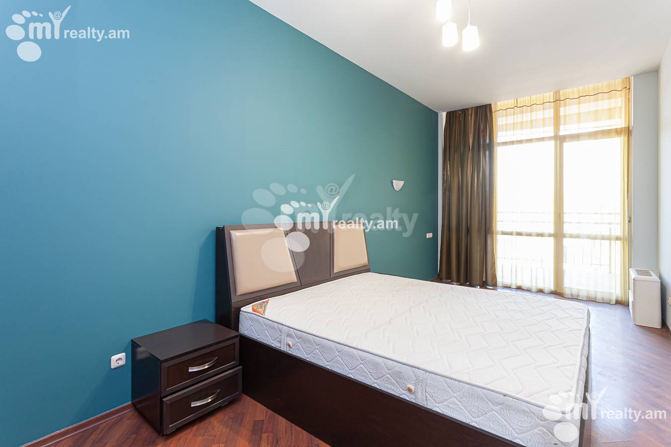 4 bedroom apartment for rent Aram St, Center Yerevan, 154254