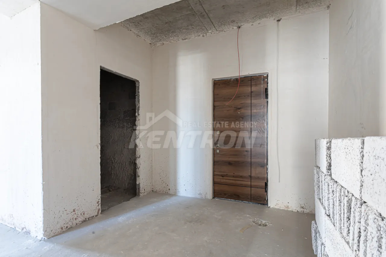 3 bedroom apartment for sale Komitas Ave, Arabkir Yerevan, 157475