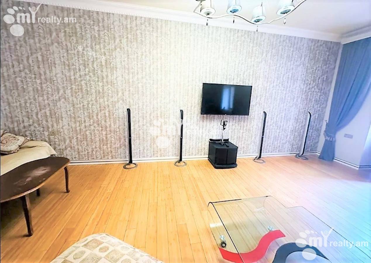 3 սենյականոց բնակարան  Բուզանդի փող, Կենտրոն Երևան, 140938