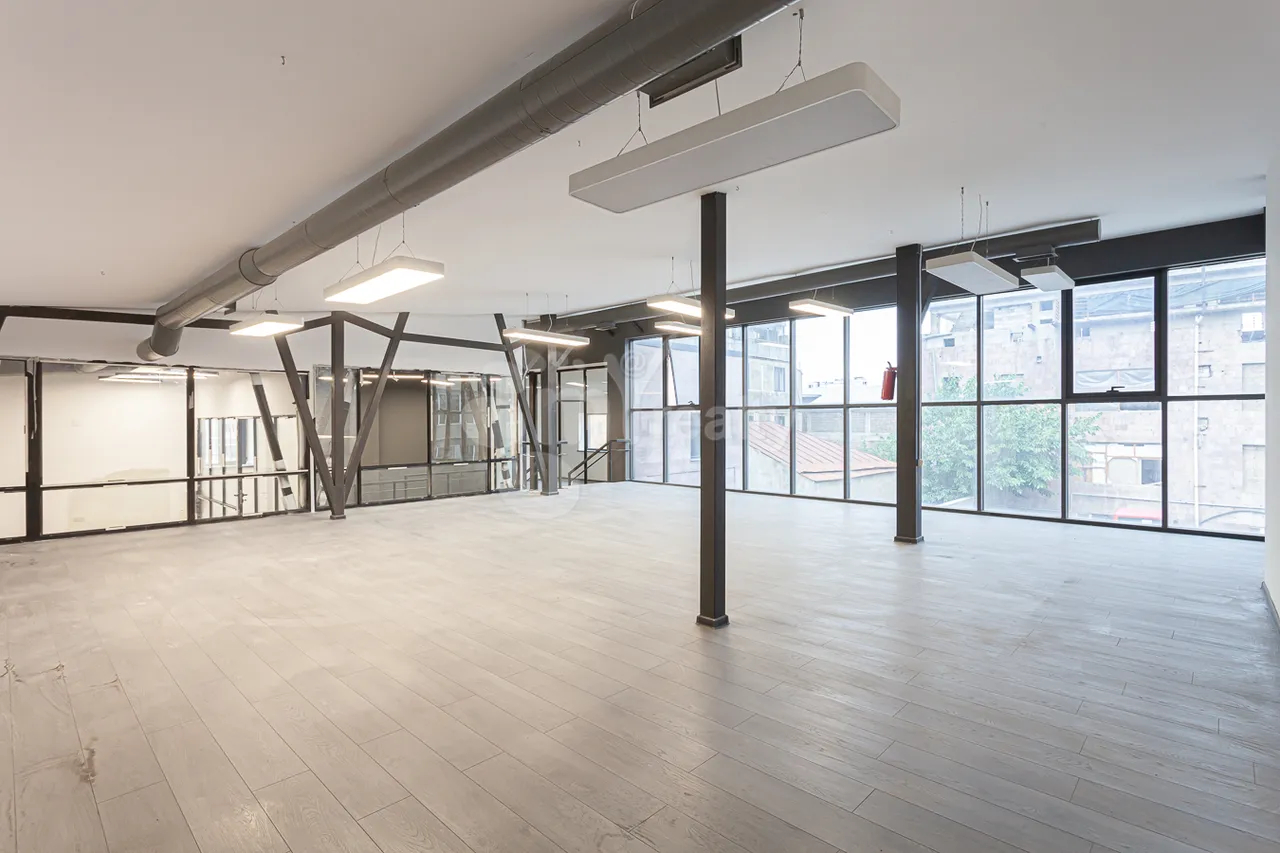 Commercial property for rent Hr.Kochar St, Arabkir Yerevan, 160950