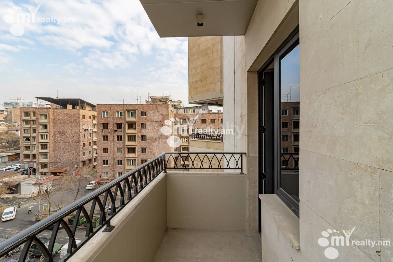 3 սենյականոց բնակարան  Դավիթ Անհաղթի փող, Քանաքեռ-Զեյթուն Երևան, 151538