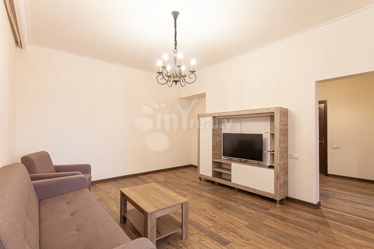 2 bedroom apartment for rent Leo St, Center Yerevan, 160682