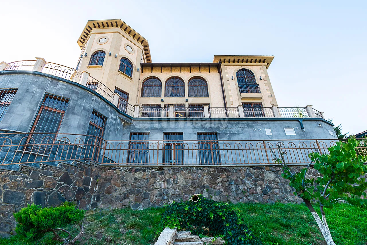 House for sale Garni, Garni Kotaïque, 161231